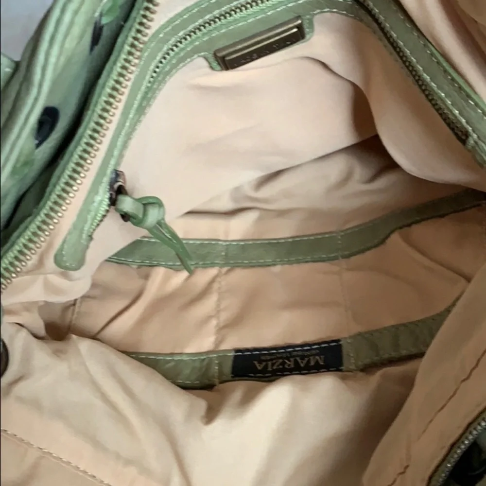 Marzia Italian leather soft green braid detail shoulder handbag - Picture 7 of 9